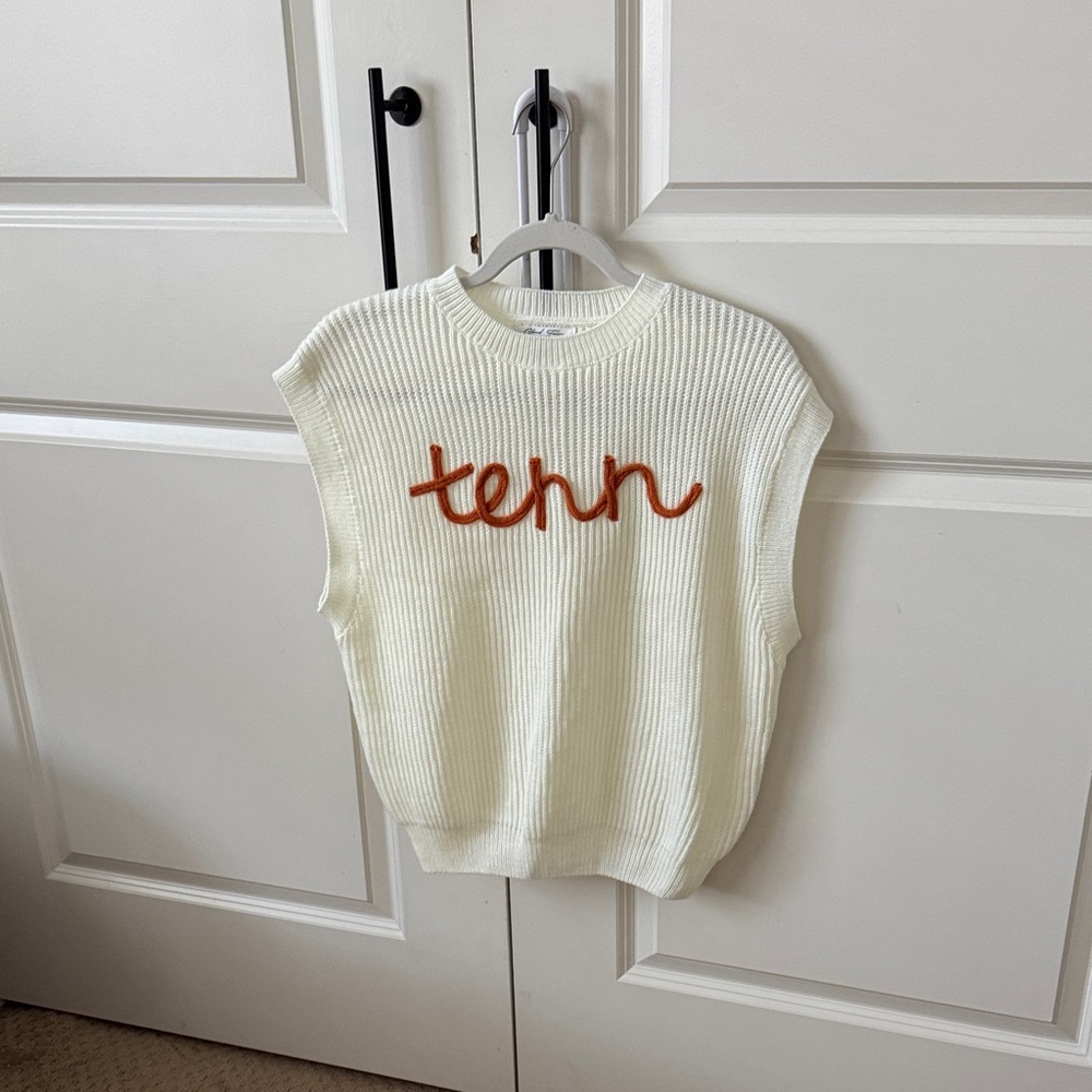 Cream Sleeveless Knit Top with Orange Tennessee Detail